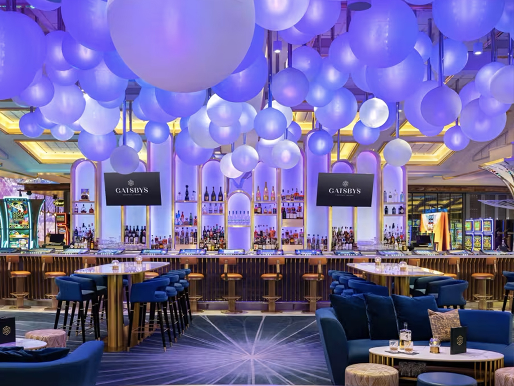 Gatsbys Cocktail Lounge