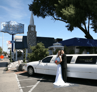 Trouwen in Graceland Chapel Las Vegas